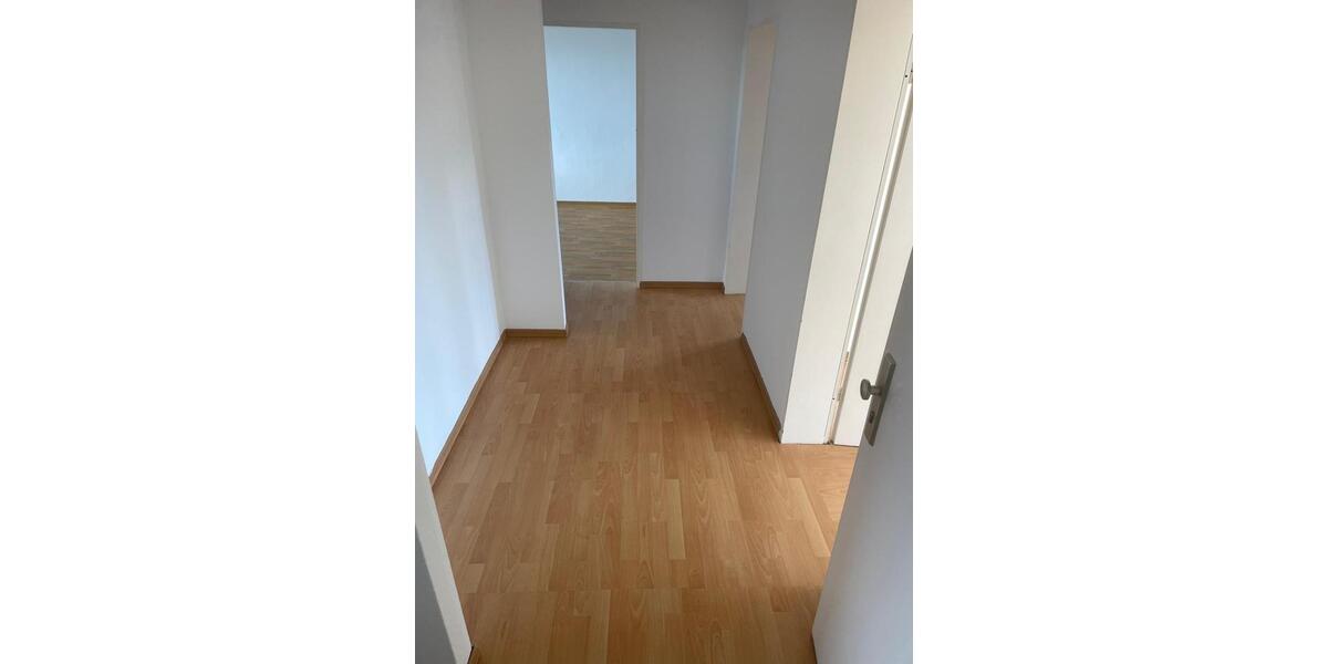 Etagenwohnung Dannenberg (Elbe) - 3 Zimmer, 70 m&sup2;, 455&euro; | Angebot:25104890