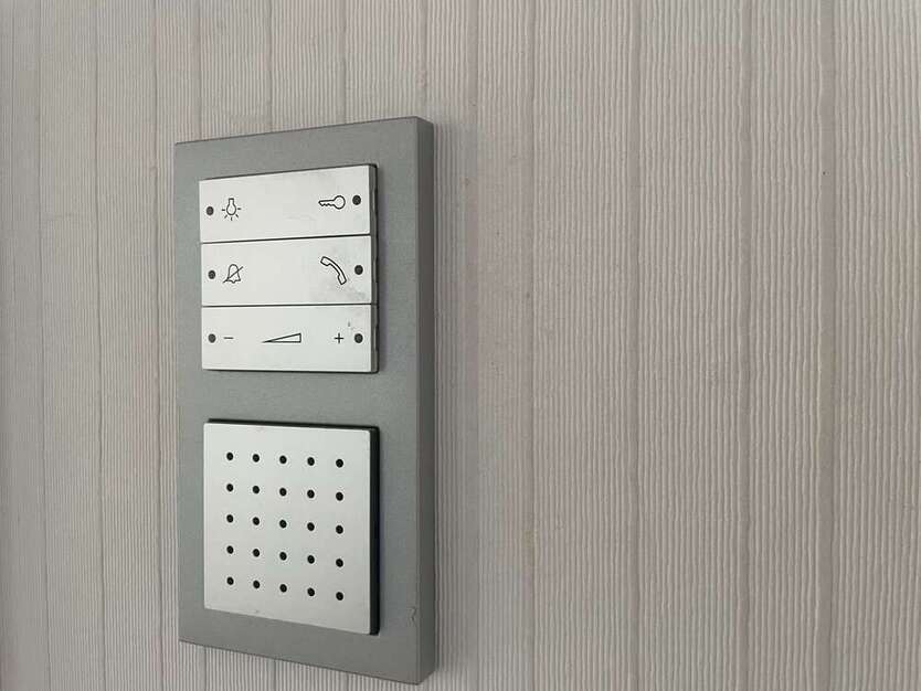 Wohntraum! Große 3 Zimmerwohnung mit riesiger Dachterrasse, Kamin + Einbauküche! 3 zimmer