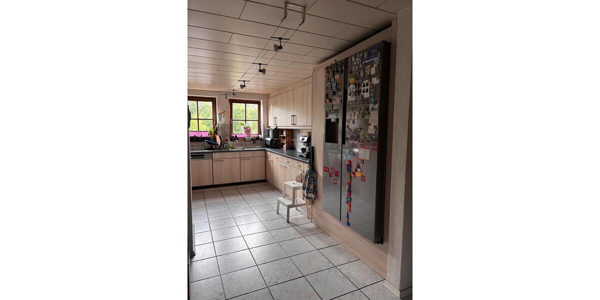 Etagenwohnung Schallstadt - 5 Zimmer, 185 m&sup2;, 2.450&euro; | Angebot:26615326