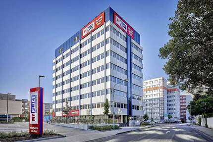Halle in Offenbach am Main 773 € 57 m² zimmer