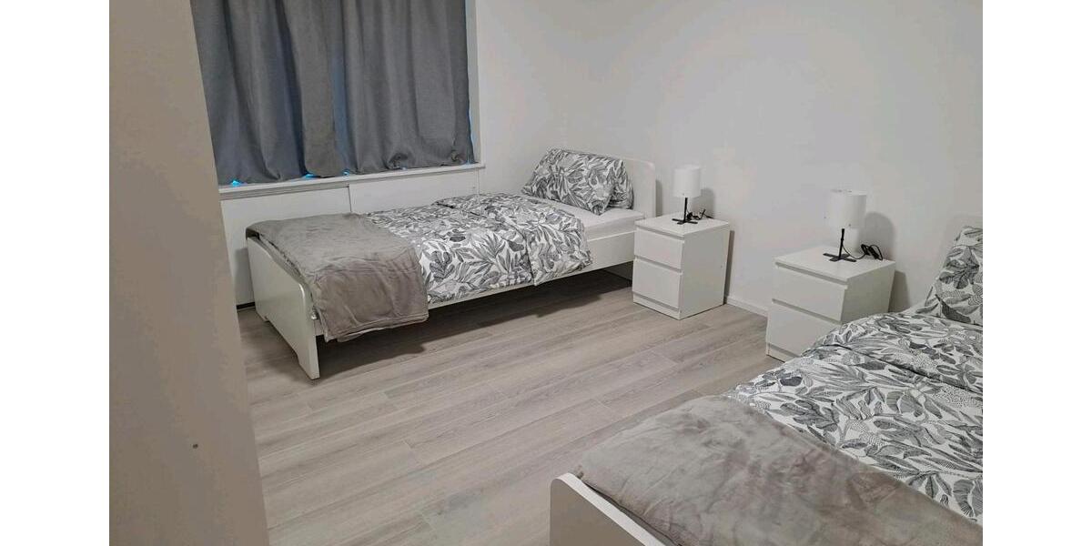Wohnen auf Zeit Neuenmarkt - 6 Zimmer, 168 m&sup2;, 15&euro; | Angebot:24346945