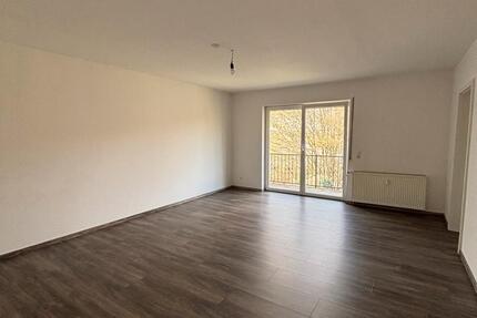 Wohnung Gummersbach Berstig Süd - 4 Zimmer, 95 m&sup2;, 850&euro; | Angebot:26176985