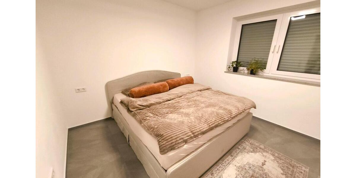 Schöne 2 Zimmer Wohnung mit Dachterrasse und Keller 2 zimmer