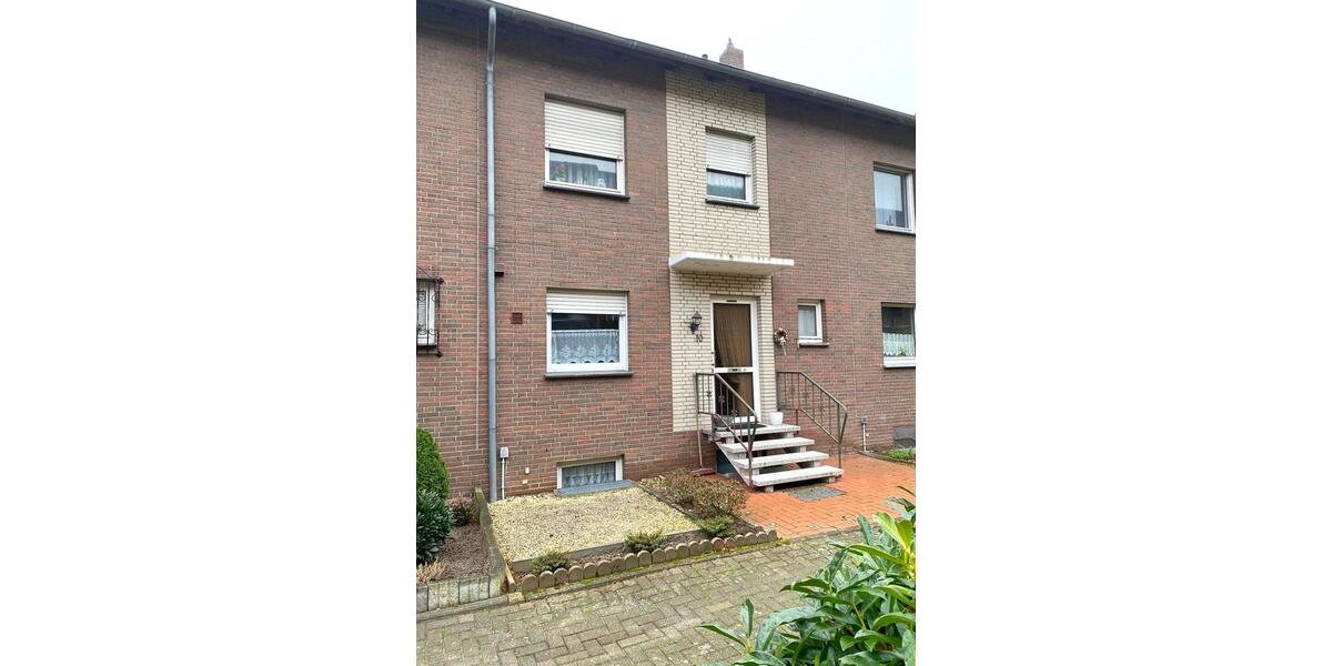 Reihenhaus Diepholz - 5 Zimmer, 160 m&sup2;, 1.150&euro; | Angebot:23809025