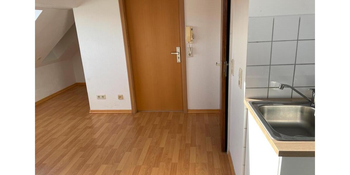Dachgeschoßwohnung Bremen Hemelingen - 1 Zimmer, 25 m&sup2;, 630&euro; | Angebot:25395188