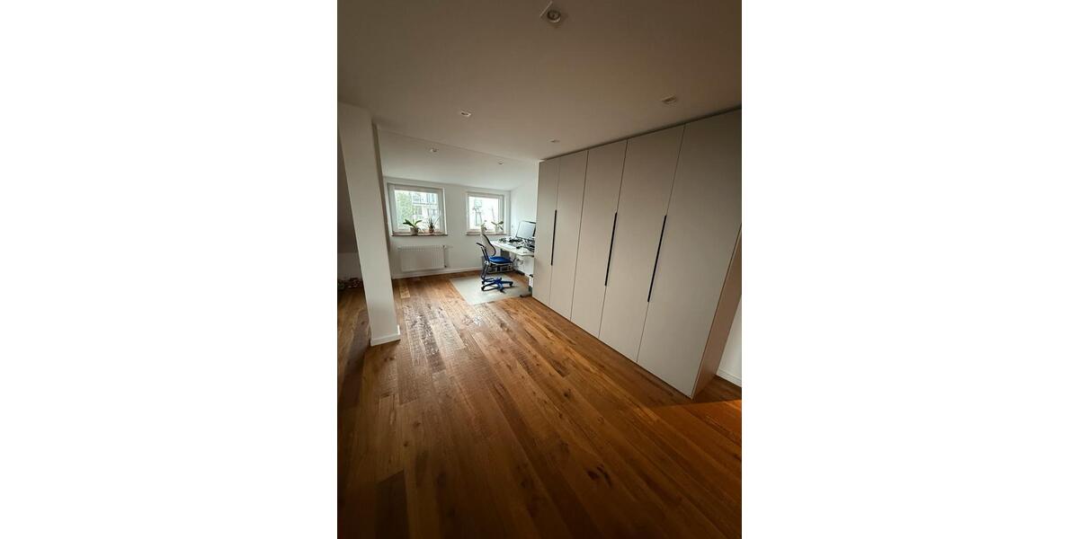 Dachgeschoßwohnung Wincheringen - 3 Zimmer, 120 m&sup2;, 1.400&euro; | Angebot:24756102