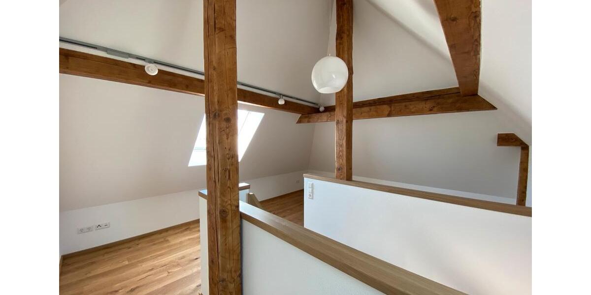Maisonettenwohnung Metzingen - 4.5 Zimmer, 92 m&sup2;, 1.675&euro; | Angebot:26534629