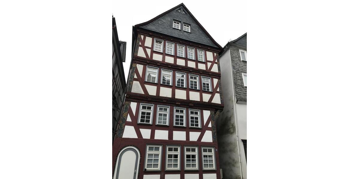 Dachgeschoßwohnung Herborn - 1 Zimmer, 39 m&sup2;, 350&euro; | Angebot:25117997