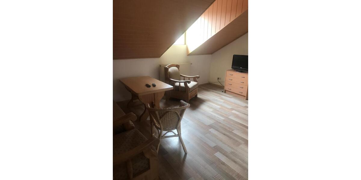 Wohnen auf Zeit Winzer - 12 Zimmer, 20 m&sup2;, 20&euro; | Angebot:26132692