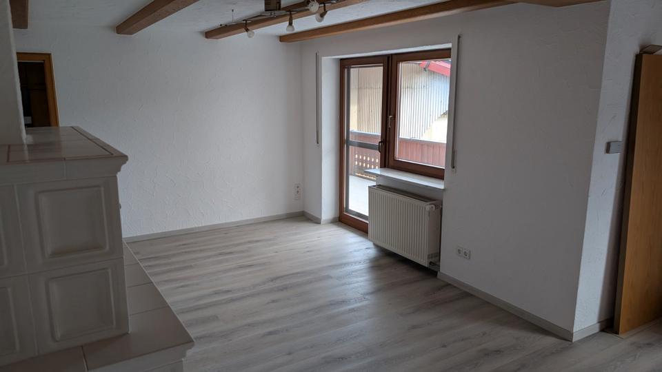 Etagenwohnung Dischingen - 5 Zimmer, 172 m&sup2;, 1.620&euro; | Angebot:26030762