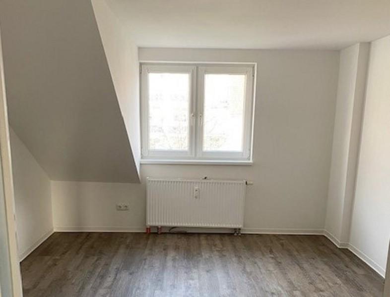 Helle 3-Zimmer-Wohnung mit Balkon