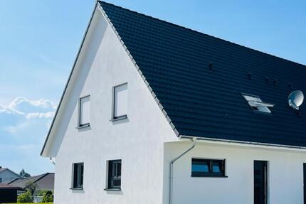 Haus Hohenroth - 4.5 Zimmer, 122 m&sup2;, 1.195&euro; | Angebot:25300770