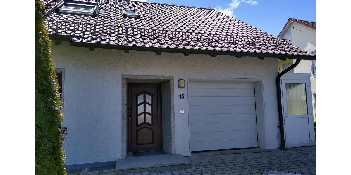 Schönes Einfamilienhaus mit Einliegerwohnung 5 zimmer