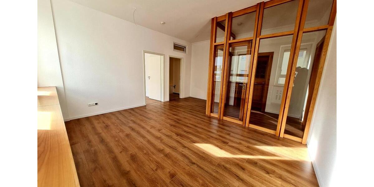 Erdgeschoßwohnung Bad Hersfeld - 2 Zimmer, 60 m&sup2;, 618&euro; | Angebot:26619781