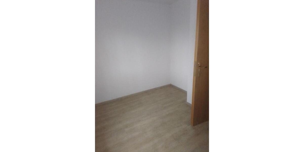 Hochparterre Moritzburg - 3 Zimmer, 76 m&sup2;, 610&euro; | Angebot:25882711