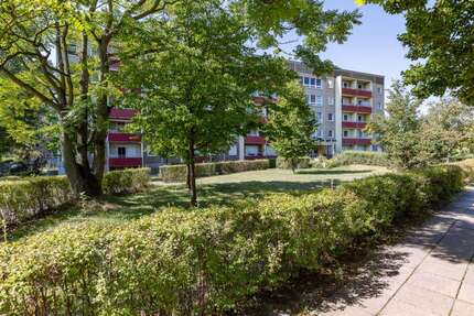 Wohnung zum Mieten in Brandenburg an der Havel 221,30 € 33.53 m² 1 zimmer