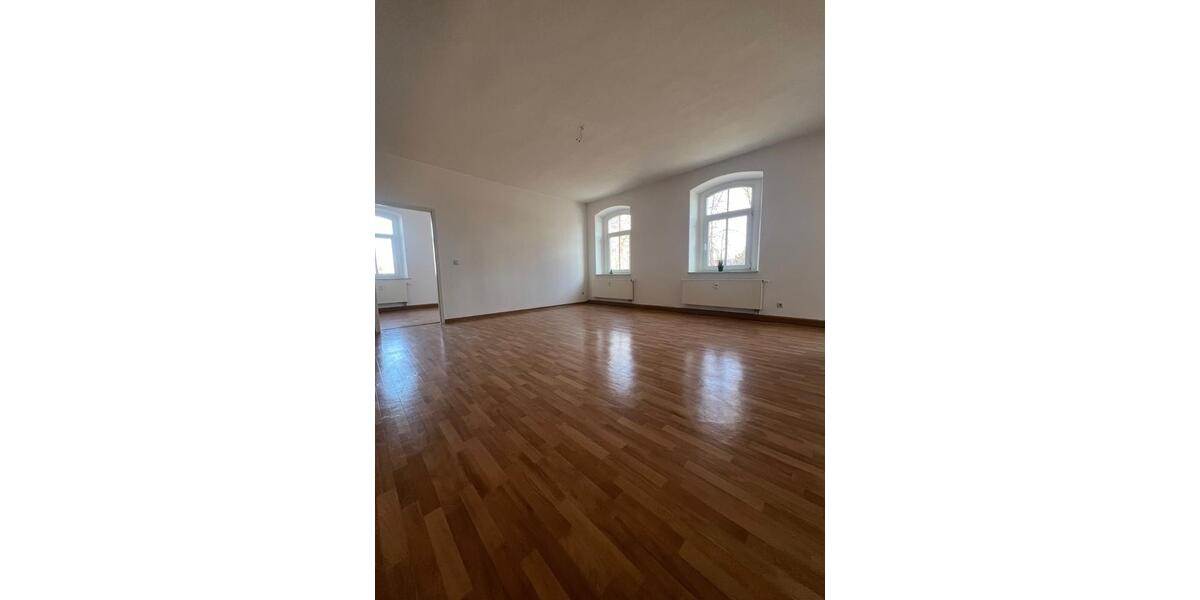 Erdgeschoßwohnung Ebersbach-Neugersdorf Neugersdorf - 2 Zimmer, 60 m&sup2;, 330&euro; | Angebot:21438650
