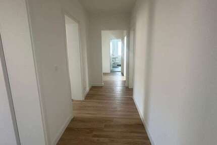 Wohnung Welzow - 4 Zimmer, 86 m&sup2;, 733&euro; | Angebot:27653706