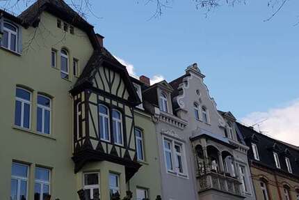 Wohnung Wiesbaden Biebrich - 4 Zimmer, 94 m&sup2;, 1.190&euro; | Angebot:27285083