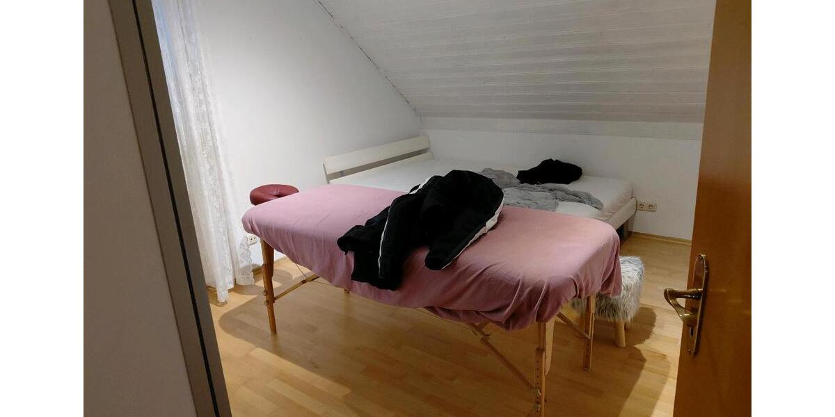 Wohnen auf Zeit Rottenburg an der Laaber - 1 Zimmer, 160 m&sup2;, 350&euro; | Angebot:26317486