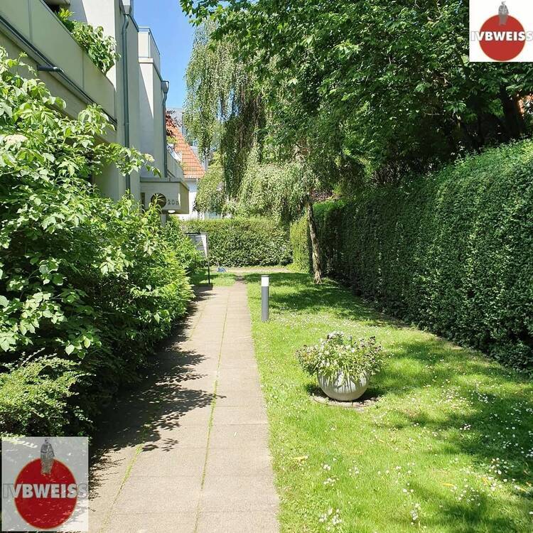 Grandiose Wohnung mit 2 Zimmern, 2 Terrassen, Duschbad und Einbauküche