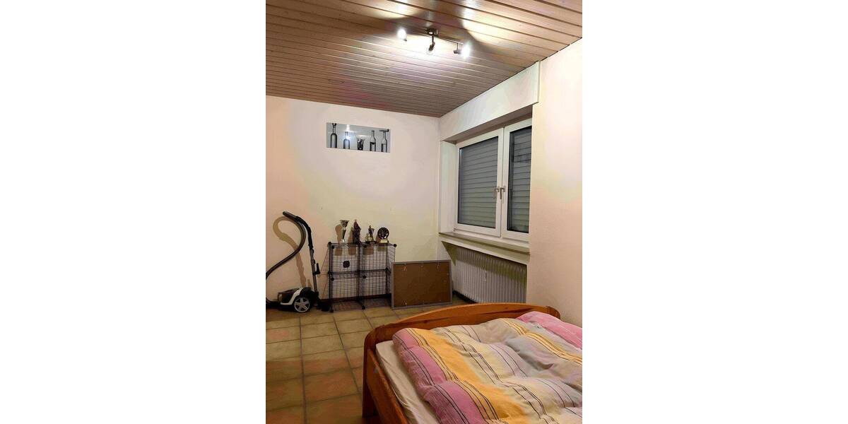 Etagenwohnung Düren Arnoldsweiler - 3 Zimmer, 92 m&sup2;, 1.300&euro; | Angebot:26805223
