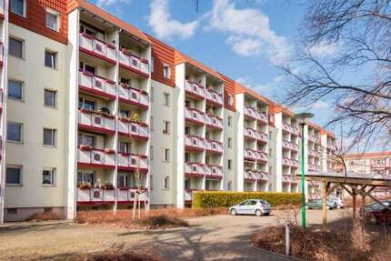 Wohnung Hoyerswerda Neustadt - 3 Zimmer, 57 m&sup2;, 400&euro; | Angebot:26984430