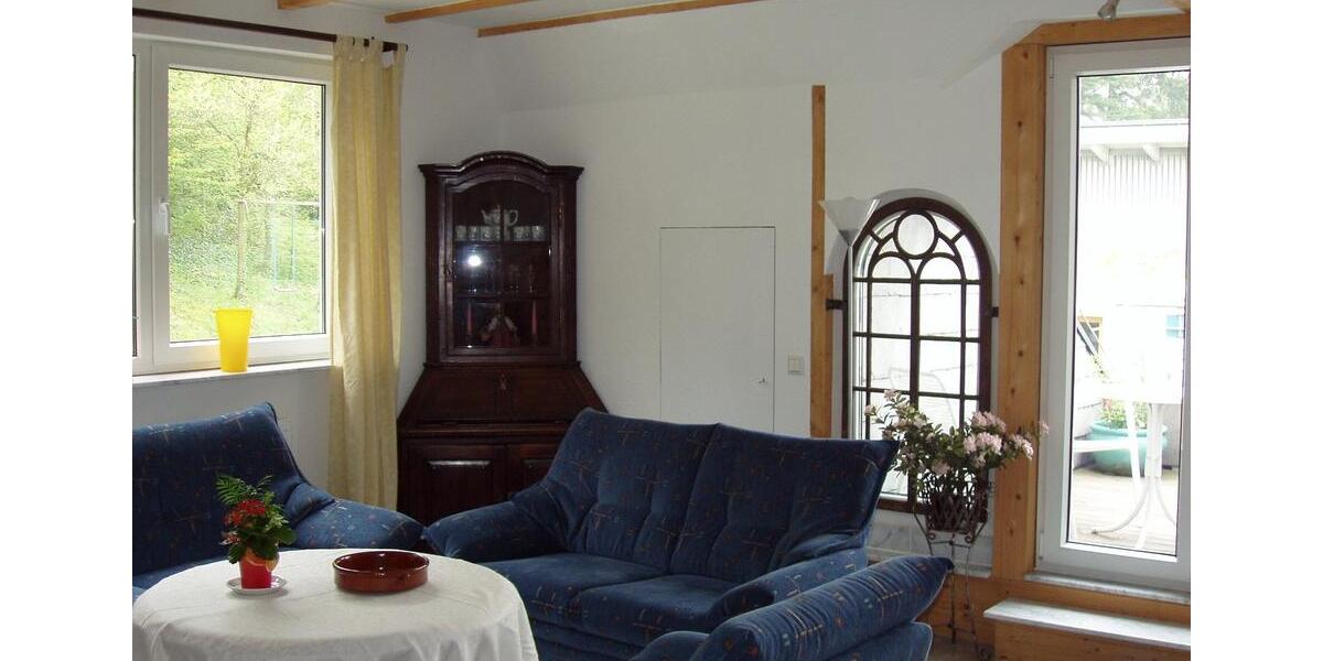 Dachgeschoßwohnung Bonn Küdinghoven - 3 Zimmer, 85 m&sup2;, 1.500&euro; | Angebot:24442820