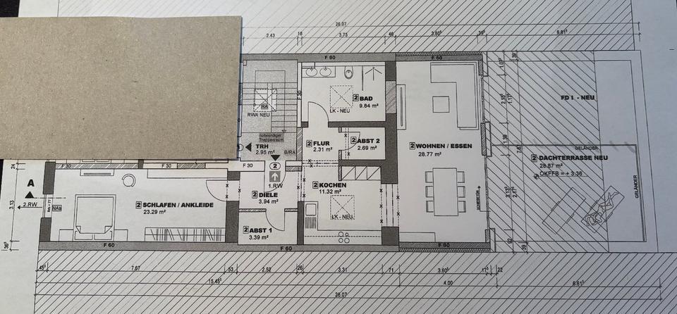 100 qm Lichtdurchflutete 2 Zimmer-Wohnung 1. OG mit großer Dachte