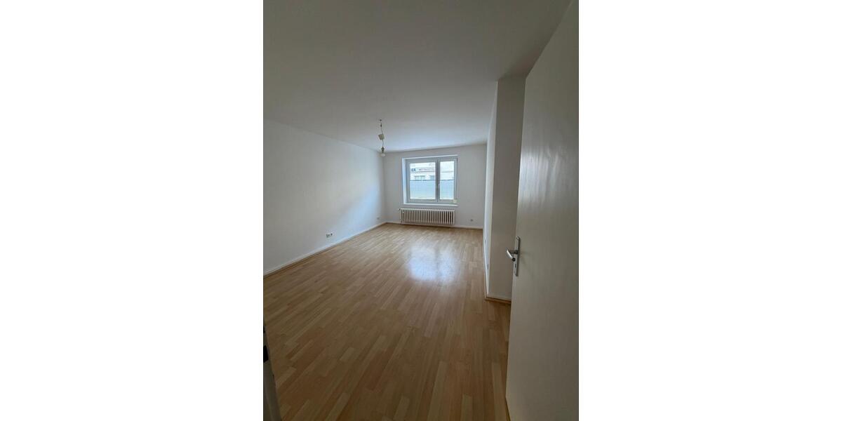 WG‑Zimmer in neuer 3er‑WG -Top Lage in der Oststadt City 1 zimmer