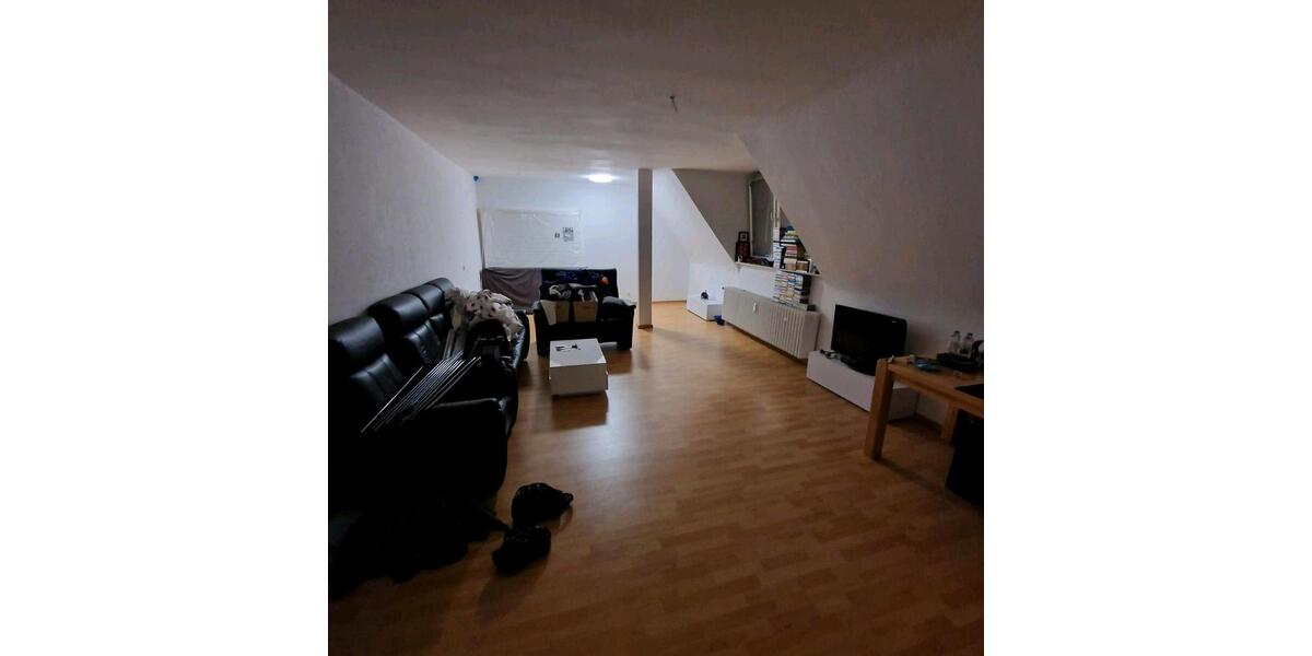Dachgeschoßwohnung Düsseldorf Stadtbezirk 6 - 1 Zimmer, 55 m&sup2;, 570&euro; | Angebot:25223723