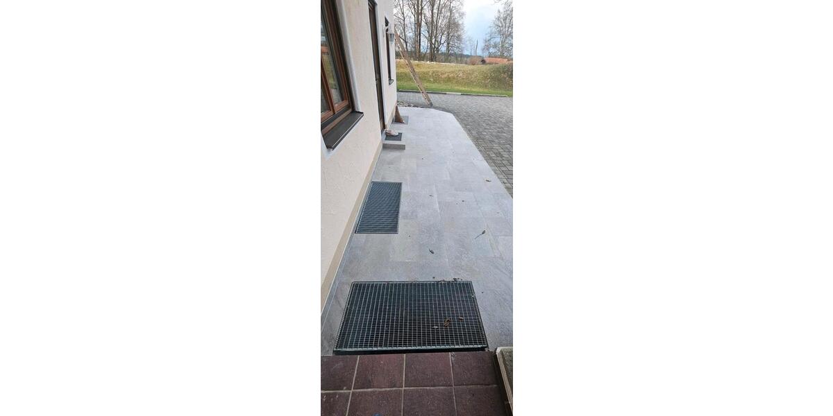Erdgeschoßwohnung Traunreut Irsing - 5 Zimmer, 150 m&sup2;, 1.550&euro; | Angebot:26594094