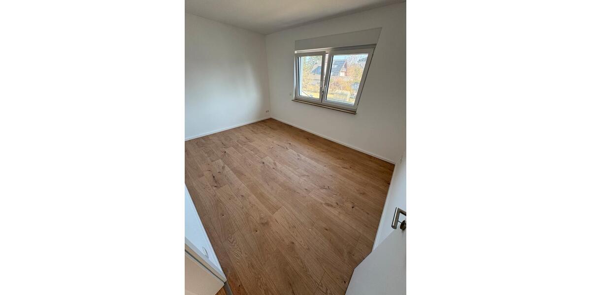 Einfamilienhaus Panketal - 5 Zimmer, 170 m&sup2;, 2.500&euro; | Angebot:26007422