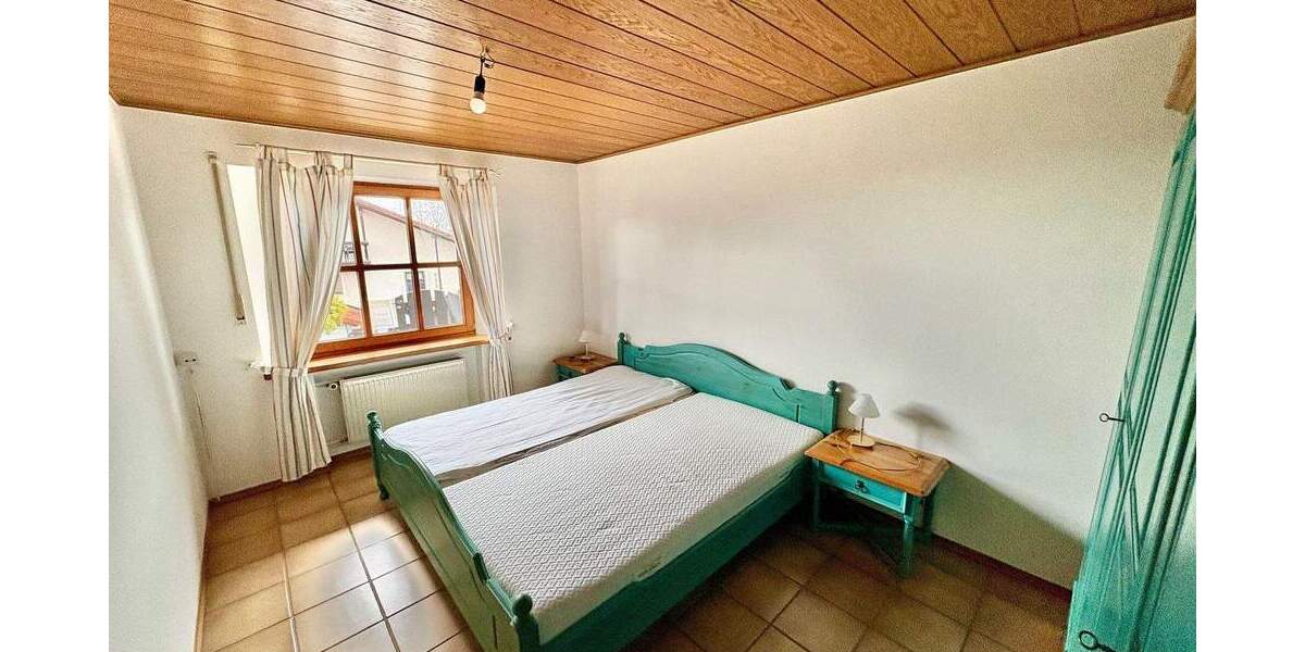 Etagenwohnung Deggendorf - 2 Zimmer, 72 m&sup2;, 720&euro; | Angebot:25192272