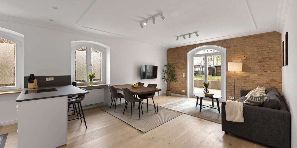 Etagenwohnung Berlin Lichtenberg - 4 Zimmer, 110 m&sup2;, 2.400&euro; | Angebot:26940146