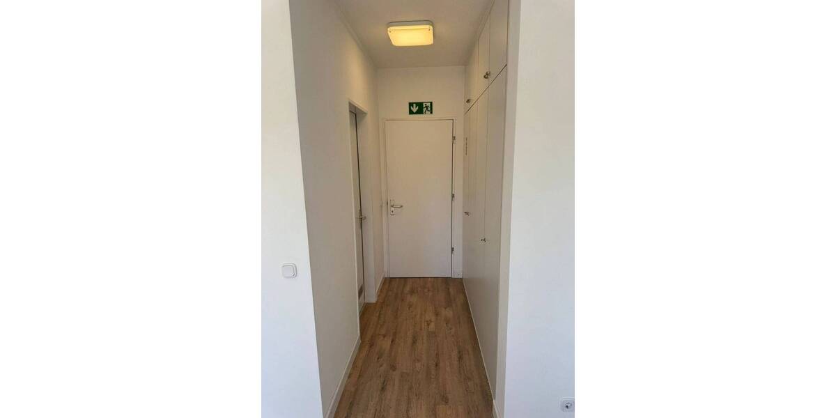 Gewerbeobjekt Giebelstadt - 1 Zimmer, 30 m&sup2;, 345&euro; | Angebot:25700094