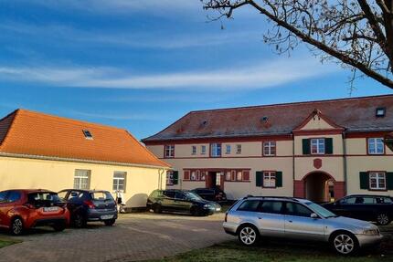 Wohnung Gröditz - 2 Zimmer, 48 m&sup2;, 280&euro; | Angebot:25646448