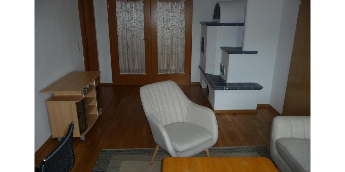 Dachgeschoßwohnung Buchdorf - 2 Zimmer, 50 m&sup2;, 500&euro; | Angebot:24610277