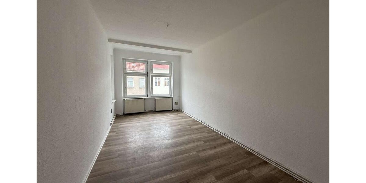 Etagenwohnung Brandenburg an der Havel - 3 Zimmer, 75 m&sup2;, 600&euro; | Angebot:26491022