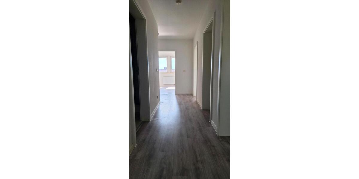 Etagenwohnung Apolda - 3 Zimmer, 92 m&sup2;, 945&euro; | Angebot:26591319