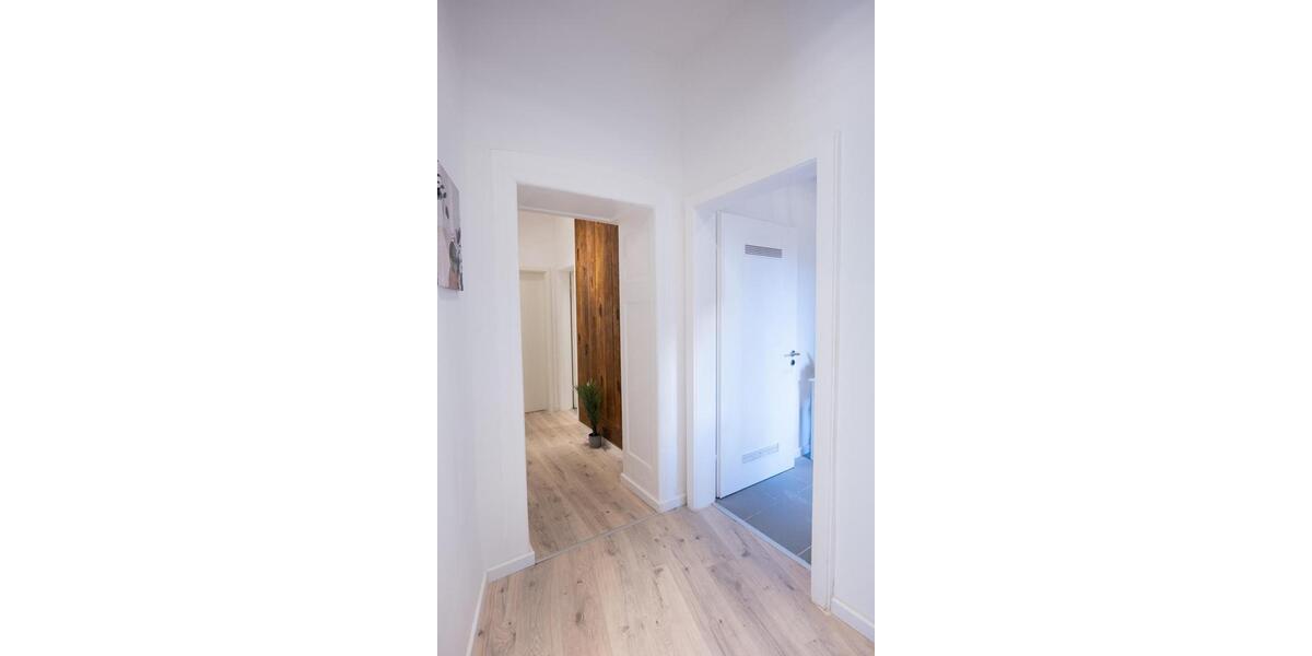 Wohnen auf Zeit Nürnberg Sankt Leonhard - 3 Zimmer, 15 m&sup2;, 550&euro; | Angebot:25964294