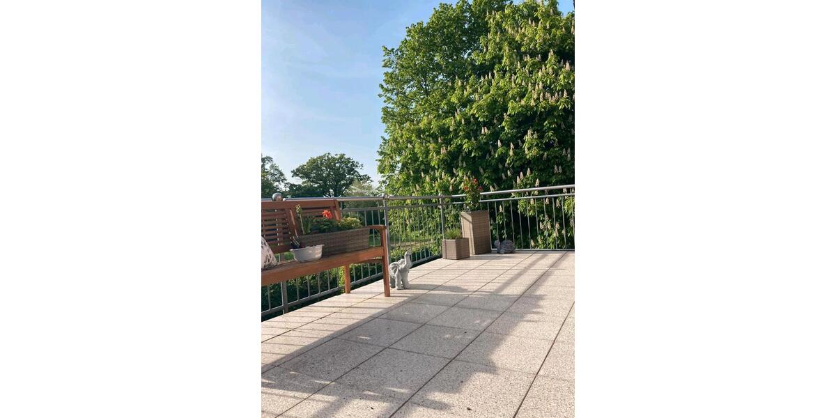 Dachgeschoßwohnung Minden Kuhlenkamp - 3.5 Zimmer, 90 m&sup2;, 890&euro; | Angebot:25052521