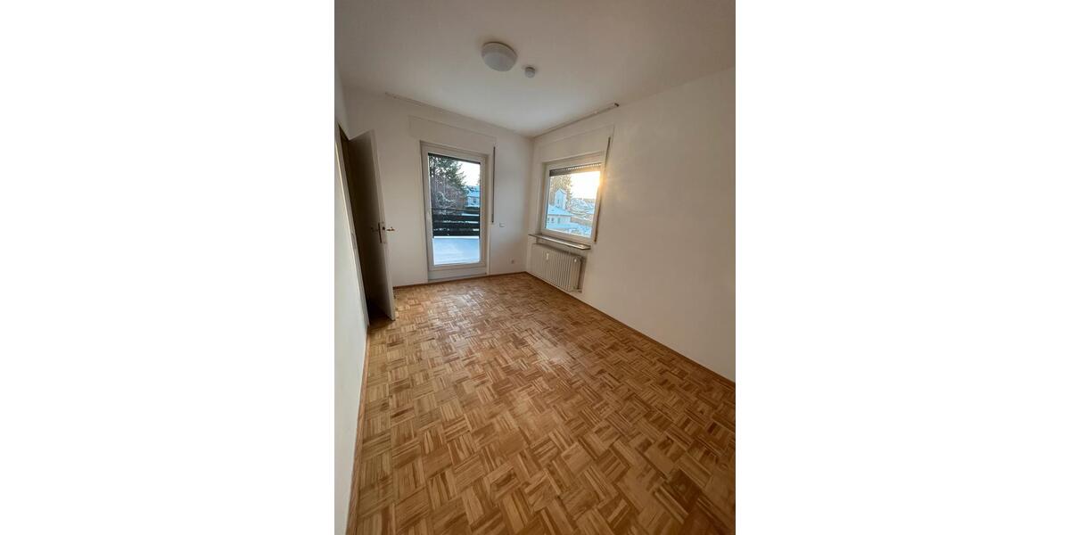 3,5 Zimmer Penthouse-Wohnung mit 2 Terrassen – sofort bezugsfrei 3.5 zimmer