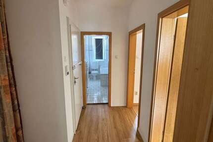 Wohnung Bottrop Stadtmitte - 2 Zimmer, 48 m&sup2;, 430&euro; | Angebot:26903879