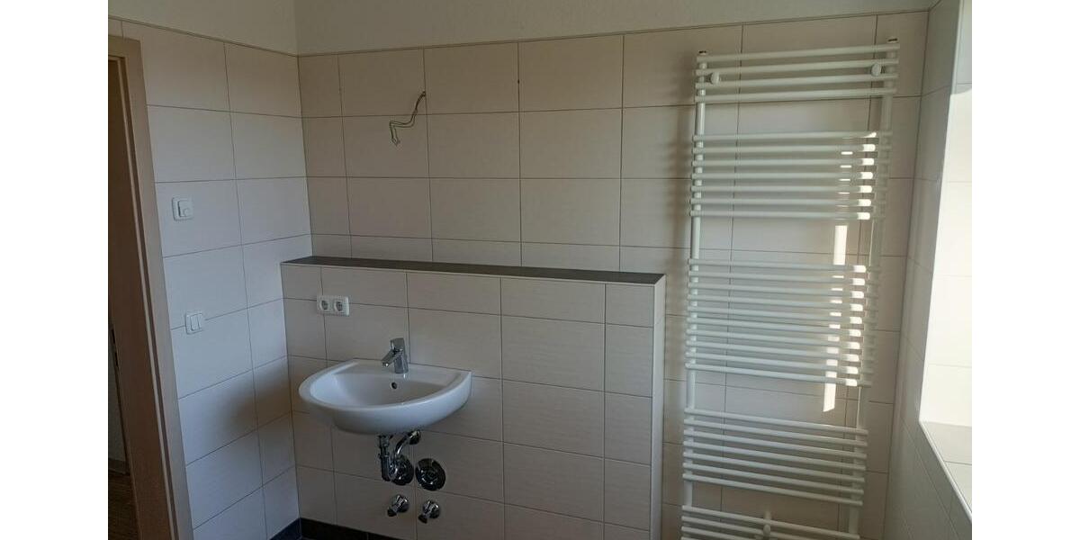 Hochparterre Lauta - 1.5 Zimmer, 38 m&sup2;, 360&euro; | Angebot:24700877