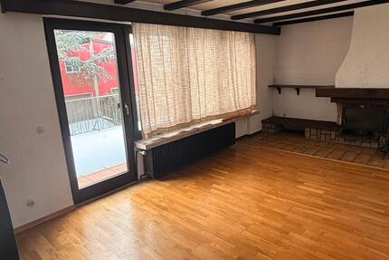 Haus Bous - 7 Zimmer, 150 m&sup2;, 1.350&euro; | Angebot:24551448