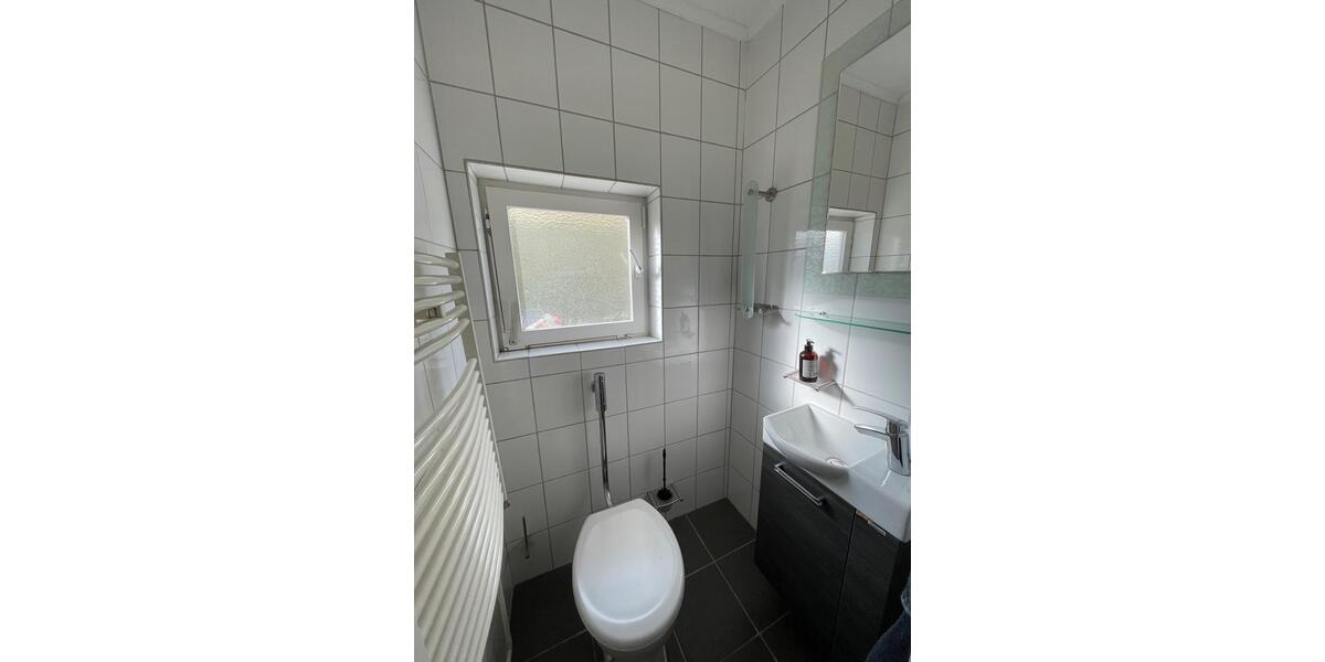 Doppelhaushälfte Hambühren - 4 Zimmer, 120 m&sup2;, 1.250&euro; | Angebot:25980730