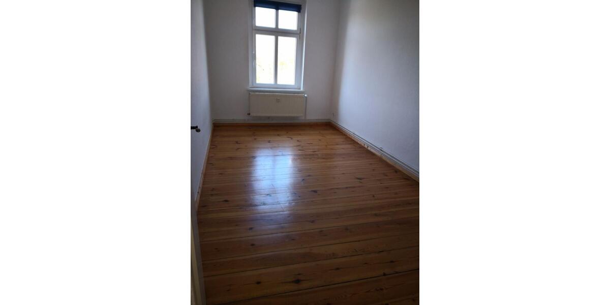 Etagenwohnung Zossen - 2 Zimmer, 59 m&sup2;, 587&euro; | Angebot:26690198