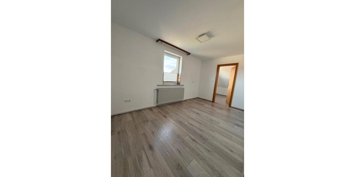 Dachgeschoßwohnung Herzberg am Harz - 3 Zimmer, 82 m&sup2;, 530&euro; | Angebot:26233964