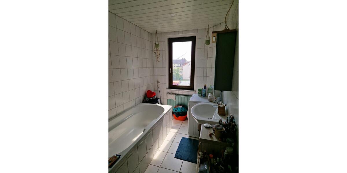 Wohnen auf Zeit Kassel Kirchditmold - 1 Zimmer, 90 m&sup2;, 398&euro; | Angebot:24634177